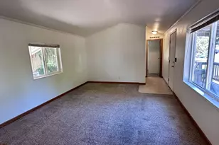 369 La Casa St, Eugene, OR 97402 - Photo 14