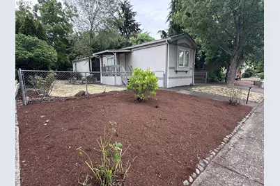 369 Lacasa St, Eugene, OR 97402 - Photo 20