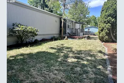 369 Lacasa St, Eugene, OR 97402 - Photo 26
