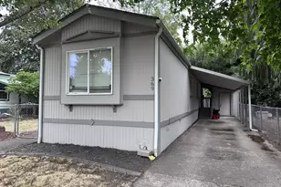 369 La Casa St, Eugene, OR 97402 - Photo 2