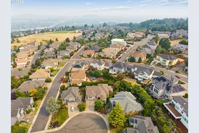 9506 SE Hunters Bluff Ave, Happy Valley, OR 97086 - Photo 4