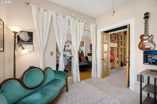 731 SW King Ave, Portland, OR 97205 - Photo 20