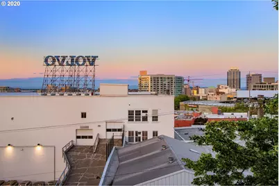 731 SW King Ave #16, Portland, OR 97205 - Photo 26