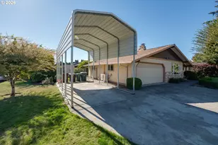 1574 SE Bush St, Hillsboro, OR 97123 - Photo 4