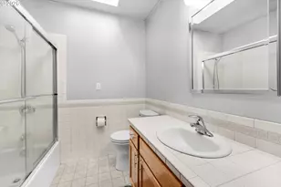 1574 SE Bush St, Hillsboro, OR 97123 - Photo 24
