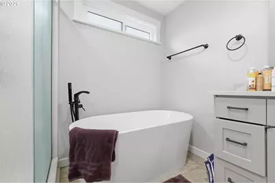 1440 Amberland Ave, Eugene, OR 97401 - Photo 24