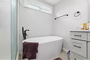 1440 Amberland Ave, Eugene, OR 97401 - Photo 24