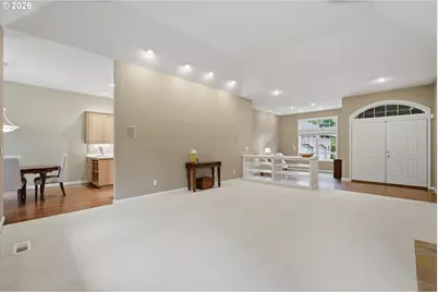 12638 Adrian Ct, Lake Oswego, OR 97034 - Photo 10