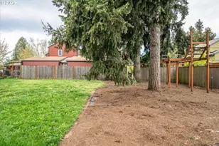 1901 Minda Dr, Eugene, OR 97401 - Photo 38