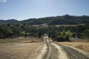 1495 Echo Dr, Roseburg, OR 97470 - Photo 44