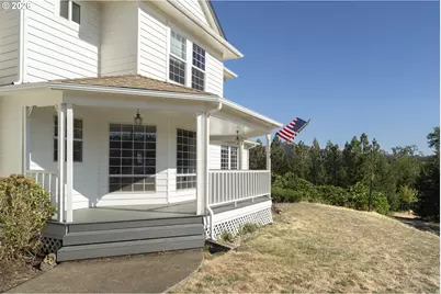1495 Echo Dr, Roseburg, OR 97470 - Photo 4