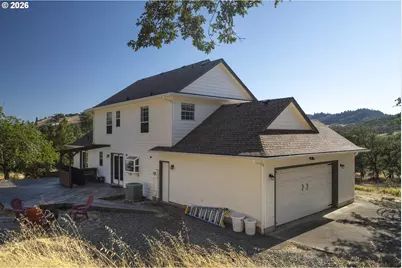 1495 Echo Dr, Roseburg, OR 97470 - Photo 30