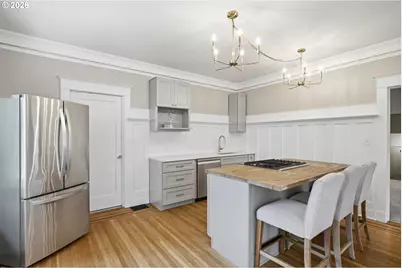 2249 E Burnside St, Portland, OR 97214 - Photo 6