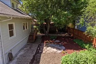 2249 E Burnside St, Portland, OR 97214 - Photo 18