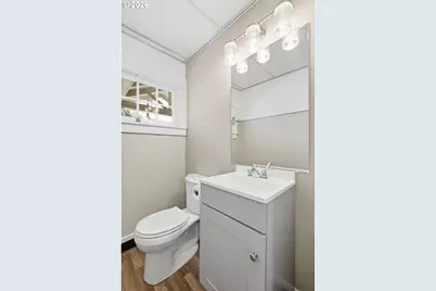 2249 E Burnside St, Portland, OR 97214 - Photo 8