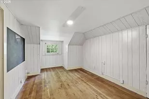 2249 E Burnside St, Portland, OR 97214 - Photo 14