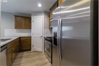 6011 NE 105th Ave, Vancouver, WA 98662 - Photo 4