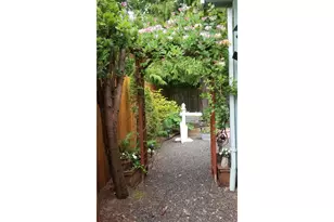 25222 E Welches Rd, Welches, OR 97067 - Photo 32