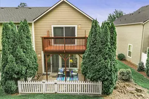 21872 NE Heartwood Cir, Fairview, OR 97024 - Photo 6