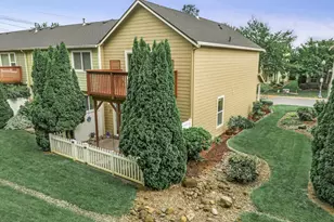 21872 NE Heartwood Cir, Fairview, OR 97024 - Photo 4