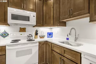 21872 NE Heartwood Cir, Fairview, OR 97024 - Photo 10