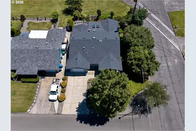 1010 Randolph Rd, Woodburn, OR 97071 - Photo 34