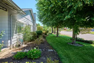 1010 Randolph Rd, Woodburn, OR 97071 - Photo 30