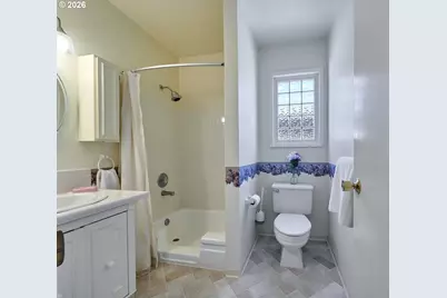 1010 Randolph Rd, Woodburn, OR 97071 - Photo 22