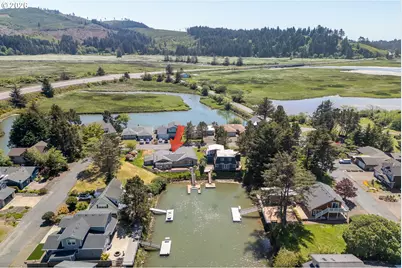9215 Trout Pl, Gleneden Beach, OR 97388 - Photo 32