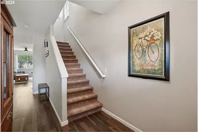 2813 SE Baker Ave, Gresham, OR 97080 - Photo 4