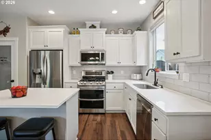 2813 SE Baker Ave, Gresham, OR 97080 - Photo 10