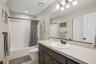 2813 SE Baker Ave, Gresham, OR 97080 - Photo 24