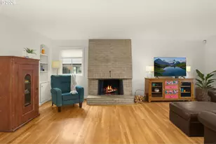 16038 Reese Rd, Lake Oswego, OR 97035 - Photo 4