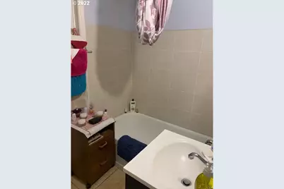 9212 N Saint Louis Ave, Portland, OR 97203 - Photo 10