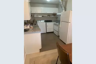 9212 N Saint Louis Ave, Portland, OR 97203 - Photo 28