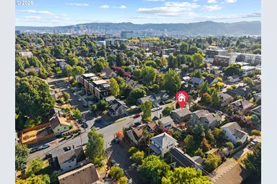 109 NE Shaver St #2, Portland, OR 97212 - Photo 40