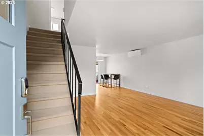 109 NE Shaver St #2, Portland, OR 97212 - Photo 4