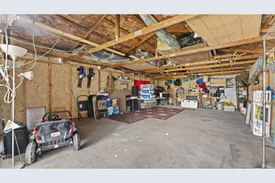 1977 Echo Hollow Rd, Eugene, OR 97402 - Photo 34