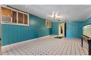 1977 Echo Hollow Rd, Eugene, OR 97402 - Photo 24