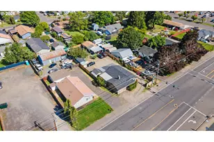 1977 Echo Hollow Rd, Eugene, OR 97402 - Photo 36