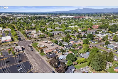 1977 Echo Hollow Rd, Eugene, OR 97402 - Photo 40