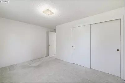 401 S Cascade Dr, Woodburn, OR 97071 - Photo 22