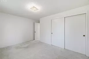 401 S Cascade Dr, Woodburn, OR 97071 - Photo 22