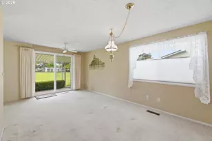 401 S Cascade Dr, Woodburn, OR 97071 - Photo 8