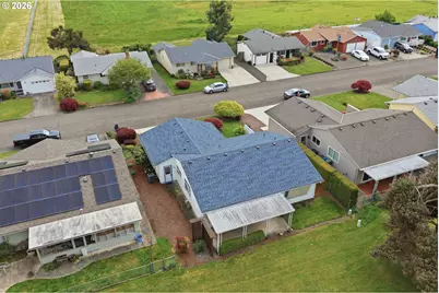 401 S Cascade Dr, Woodburn, OR 97071 - Photo 36