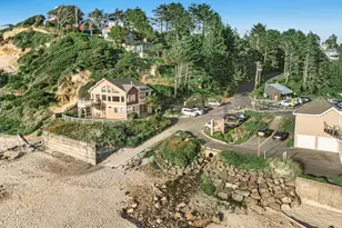 1521 SW Fleet Ave, Lincoln City, OR 97367 - Photo 42