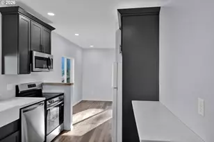 48247 E 2nd St, Oakridge, OR 97463 - Photo 18