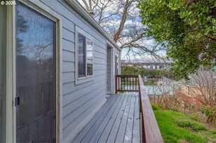 185 SE Bayview Ave, Depoe Bay, OR 97341 - Photo 6