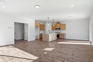 729 SE 34th St, Battle Ground, WA 98604 - Photo 10