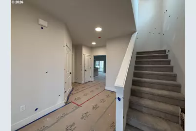 729 SE 34th St, Battle Ground, WA 98604 - Photo 2